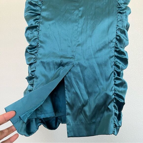 Betsey Johnson Y2K Babydoll Silk Dress Size 2 Whimsigoth 90s Ruched Halter Midi - Picture 7 of 10